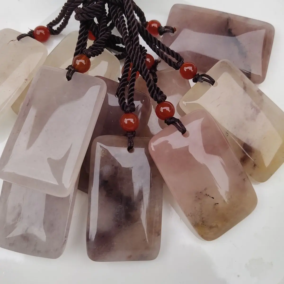 Golden Silk Jade Violet Peace Pendant Necklace for Women and Men — feature 10