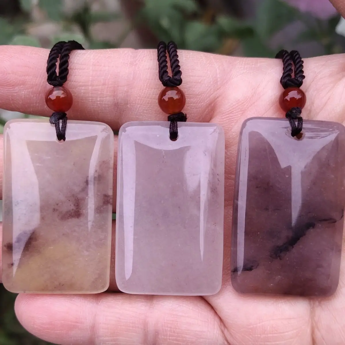 Golden Silk Jade Violet Peace Pendant Necklace for Women and Men — feature 3