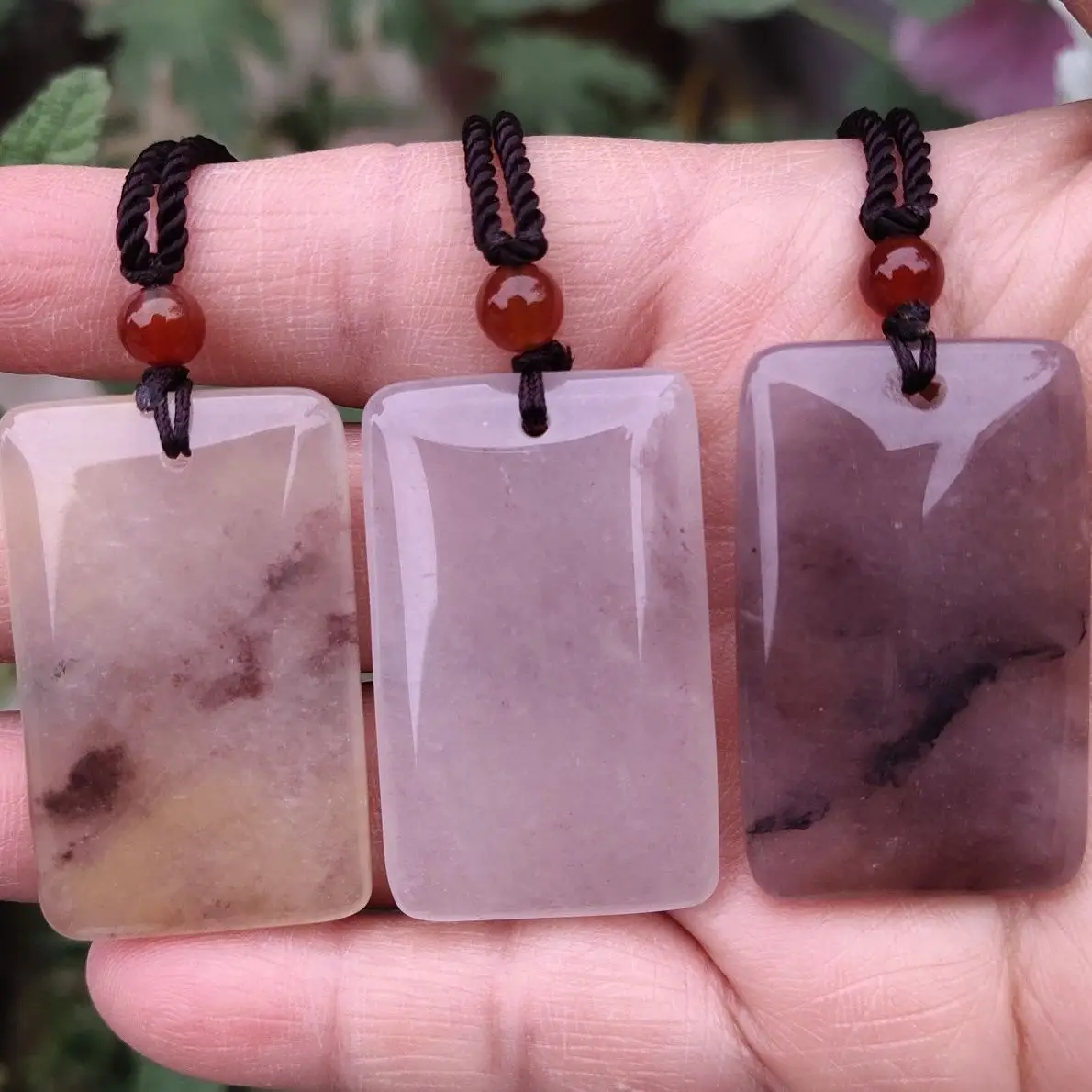 Golden Silk Jade Violet Peace Pendant Necklace for Women and Men — feature 4