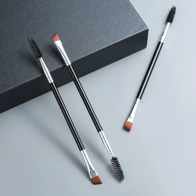 Double Eyebrow Brush Spiral Brush Black — feature 2