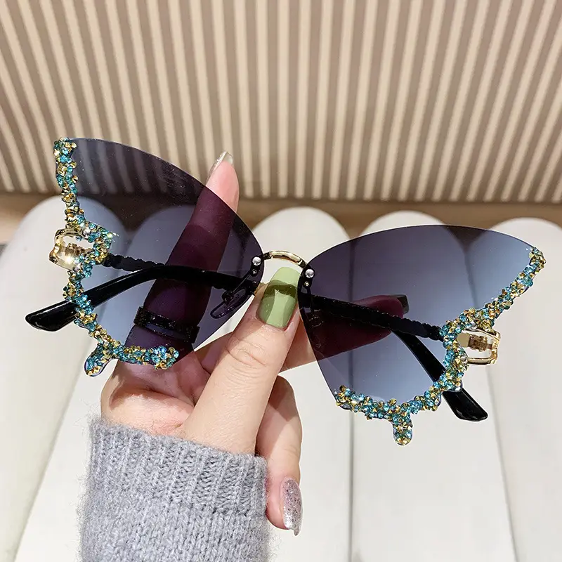 Exaggerated Butterfly Rimless Sunglasses for Women - Image 10