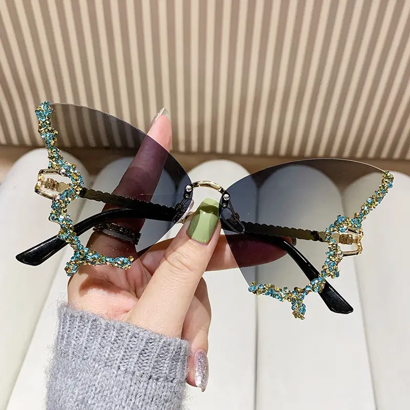Exaggerated Butterfly Rimless Sunglasses for Women - Image 13