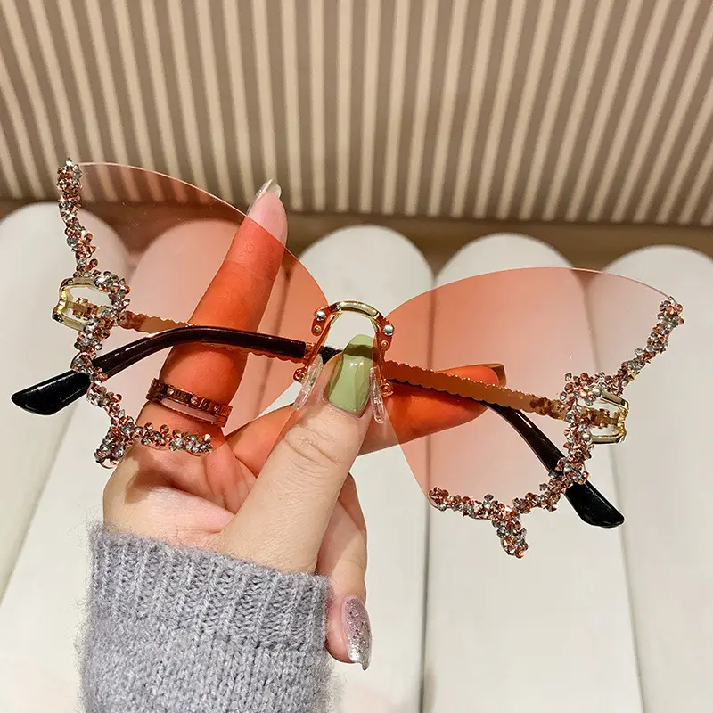 Exaggerated Butterfly Rimless Sunglasses for Women - Image 4