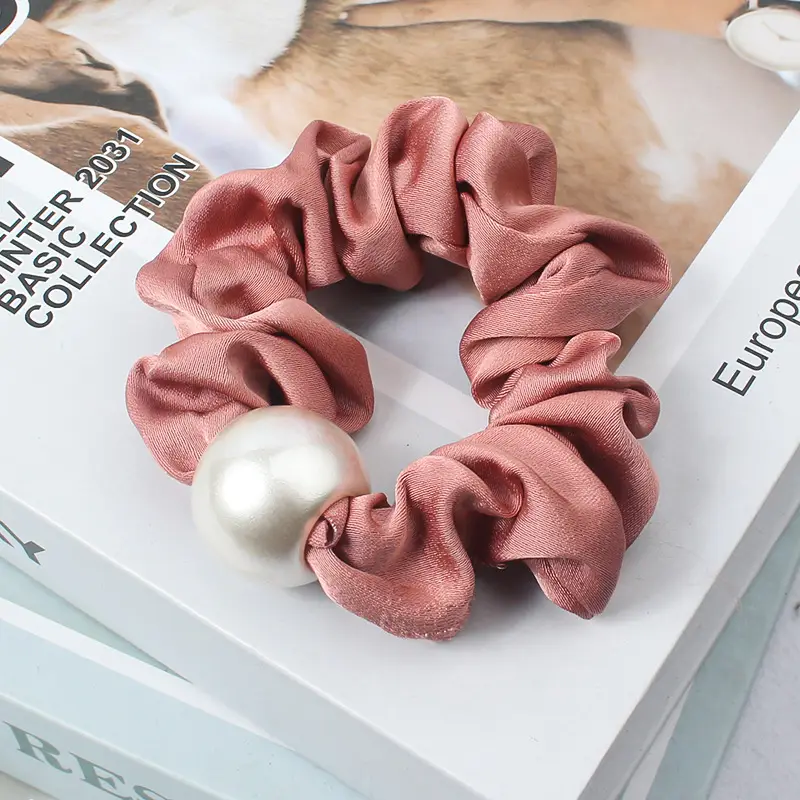 Black Pearl Hair Scrunchie for Women - Image 4