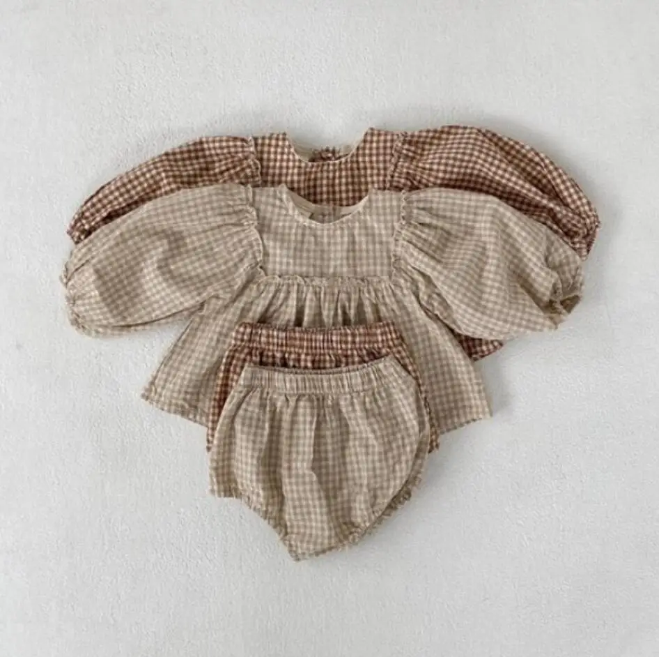 Korean Style Baby Girl Plaid Shirt & Shorts Set - Image 3