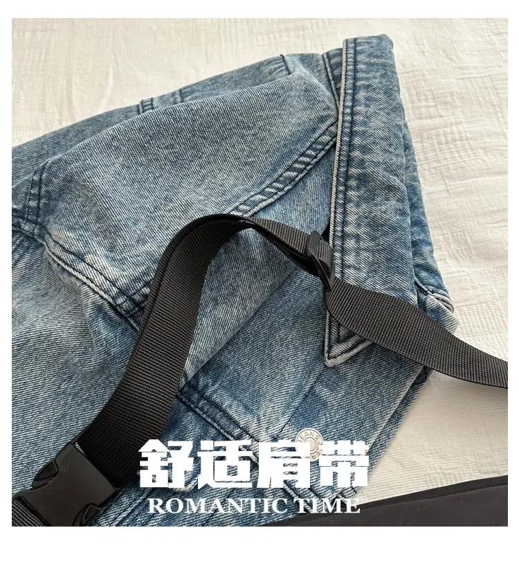 Men's Black Japanese Waist Bag Lightweight Shoulder Bag — feature 4