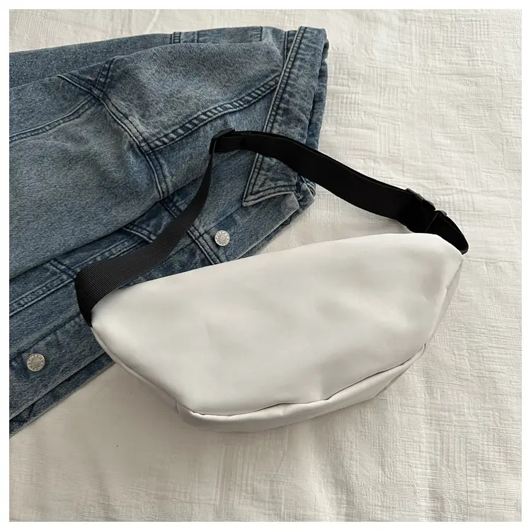 Men's Black Japanese Waist Bag Lightweight Shoulder Bag — feature 9