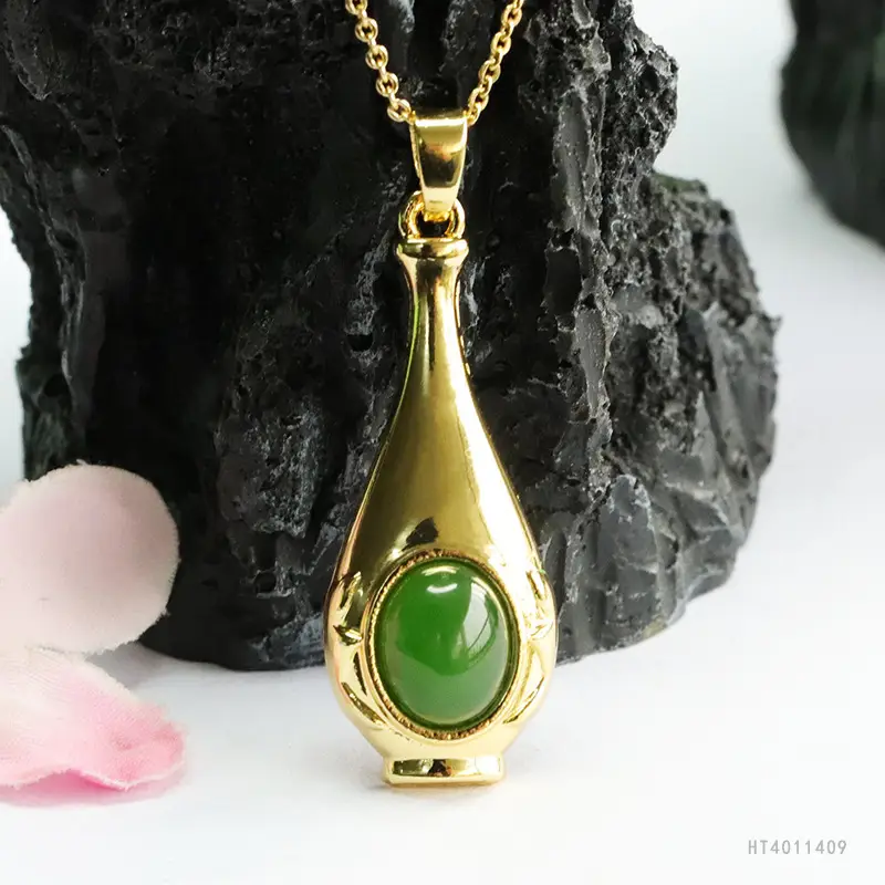 Guan Yu Green Jade Pendant Necklace for Women — feature 7