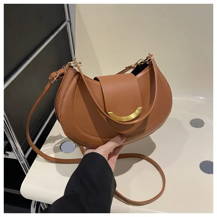 Black Western Crossbody Shoulder Bag with Gold Clasp — feature 35
