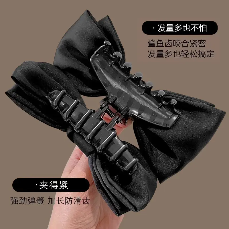 Oversized Bow Hairpin for Girls with Heart Design - Image 17