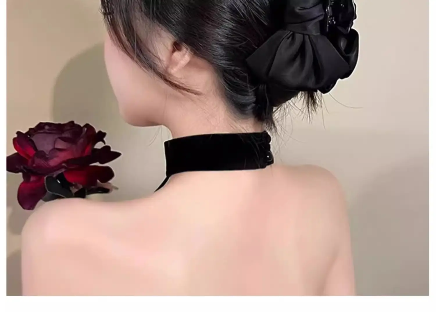 Oversized Bow Hairpin for Girls with Heart Design — feature 23