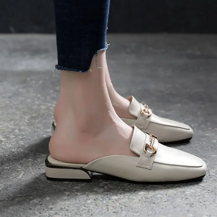 2024 Spring and Summer New Fashionable All-match Outer Wear Chunky Heel Lazy Shoes Soft Sole Non-slip Leather Top Half Slippers Women's Shoes