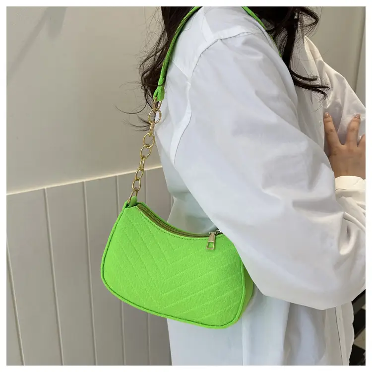 Women's Felt Chain Shoulder Bag Candy Color — feature 16