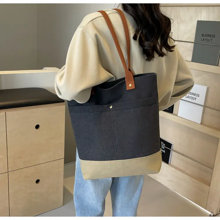 Women Large Canvas Tote Bag 2026 Autumn Winter — feature 17