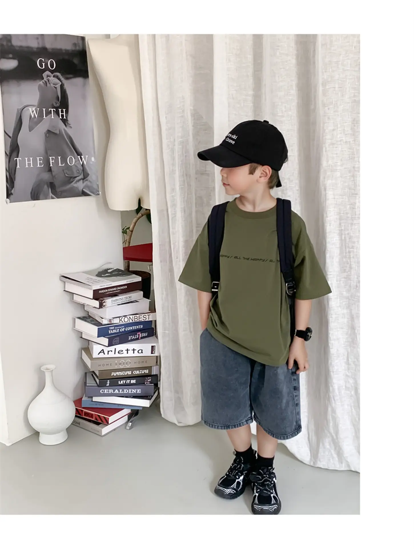 2024 Boys White Round Neck T-Shirt Summer Top — feature 46