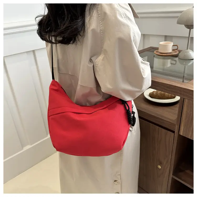 Black Korean Style Shoulder Messenger Bag for Women — feature 12
