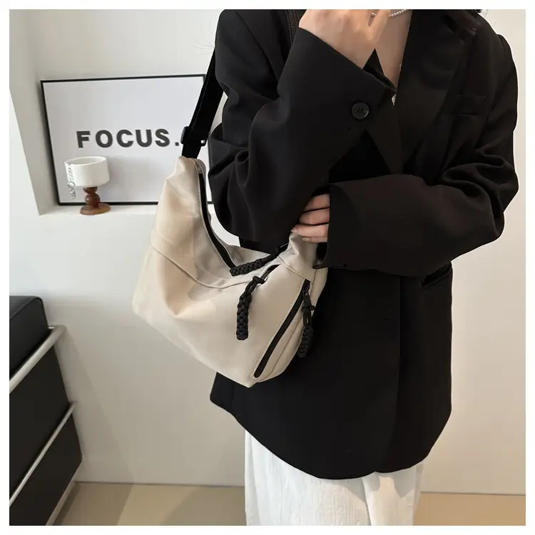 Black Korean Style Shoulder Messenger Bag for Women — feature 14
