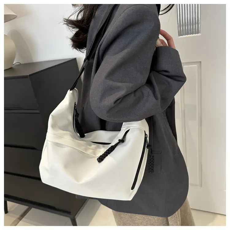 Black Korean Style Shoulder Messenger Bag for Women — feature 19