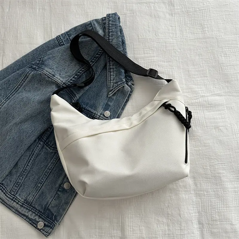 Black Korean Style Shoulder Messenger Bag for Women - Image 2
