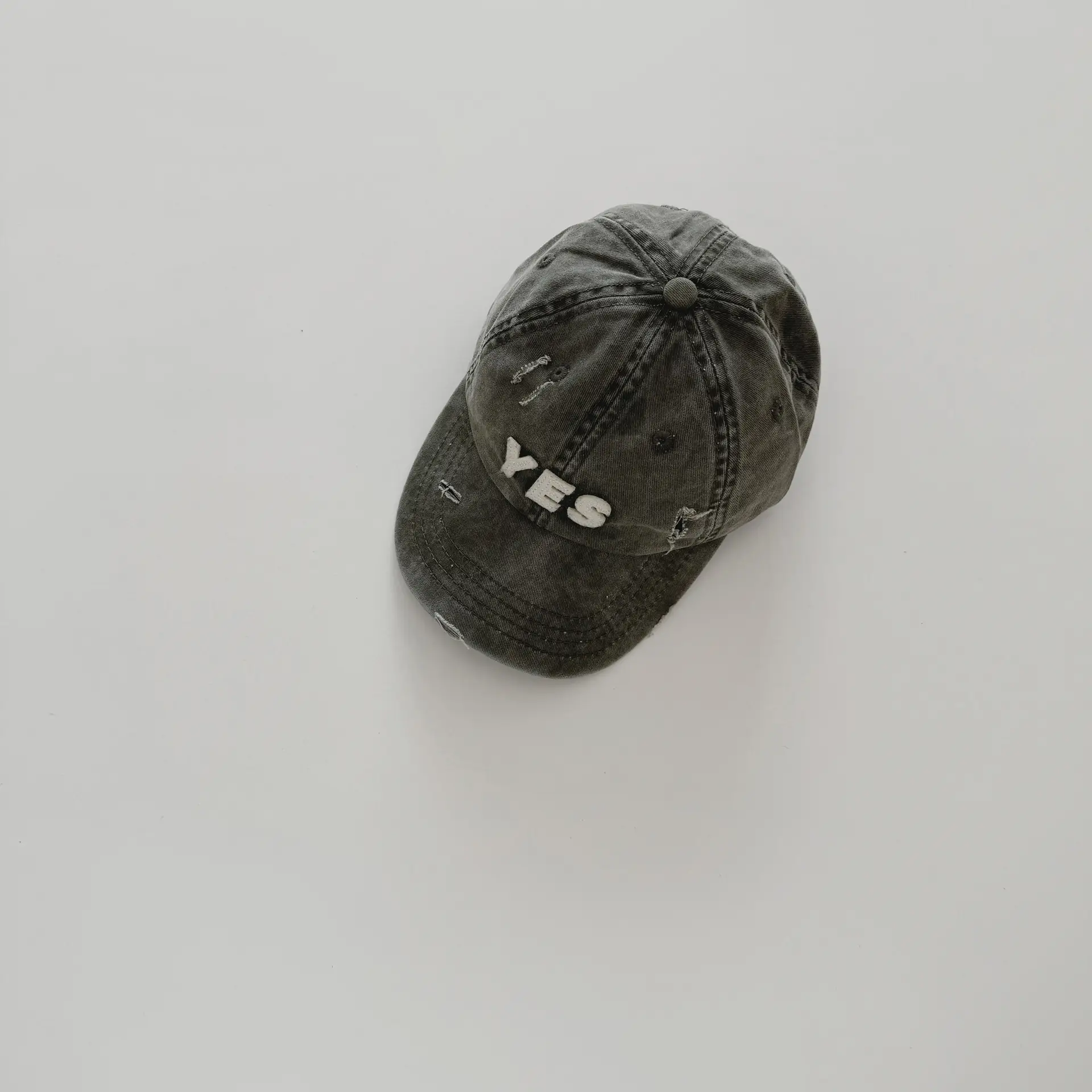 Yipan Ripped Baseball Cap for Kids 2025 - Image 4