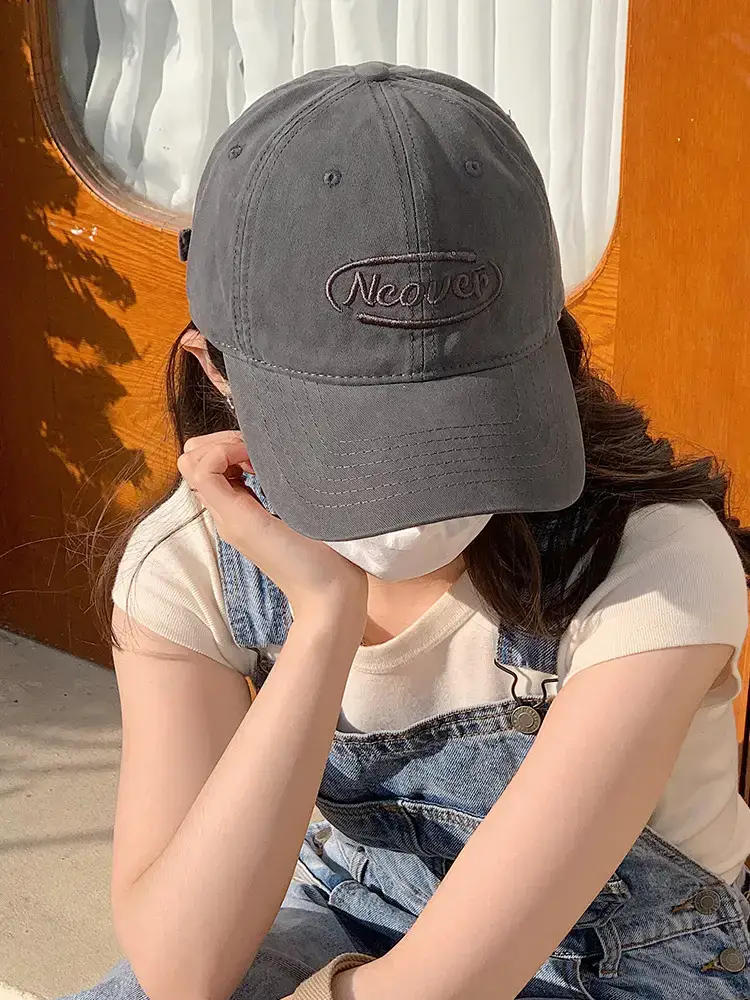 Neower Pink Embroidered Black Peak Cap