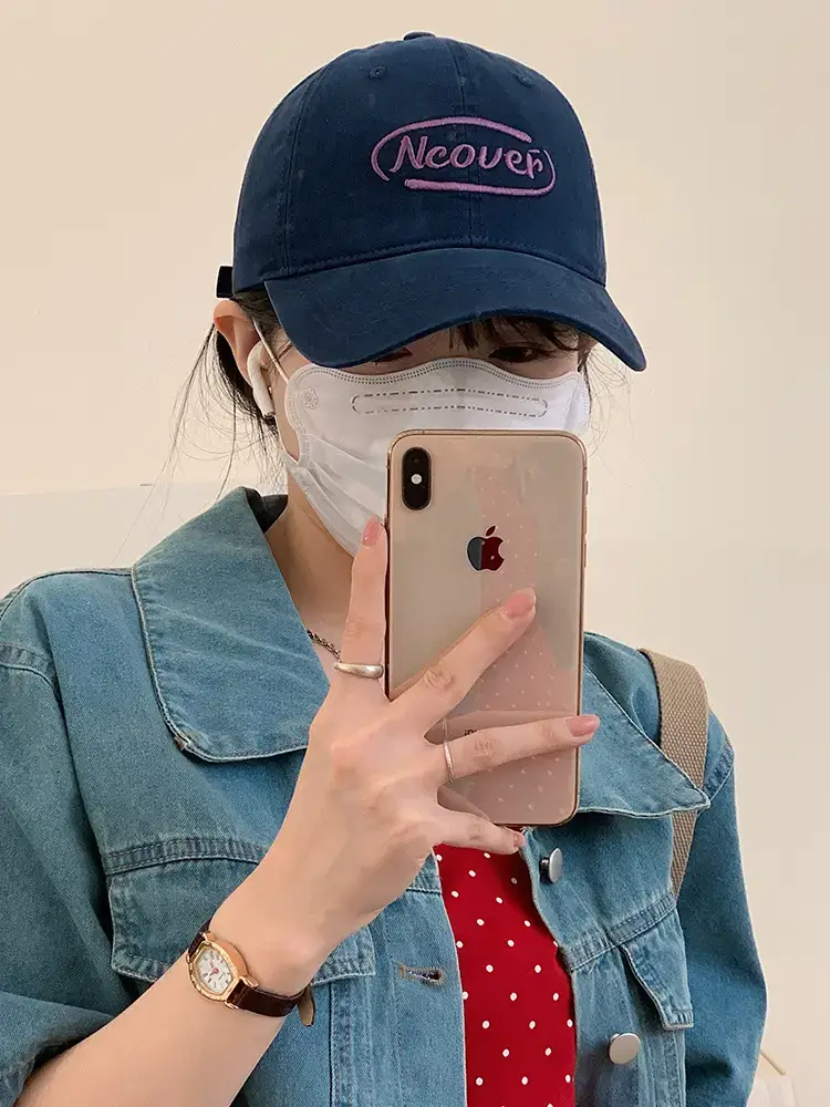 Neower Pink Embroidered Black Peak Cap