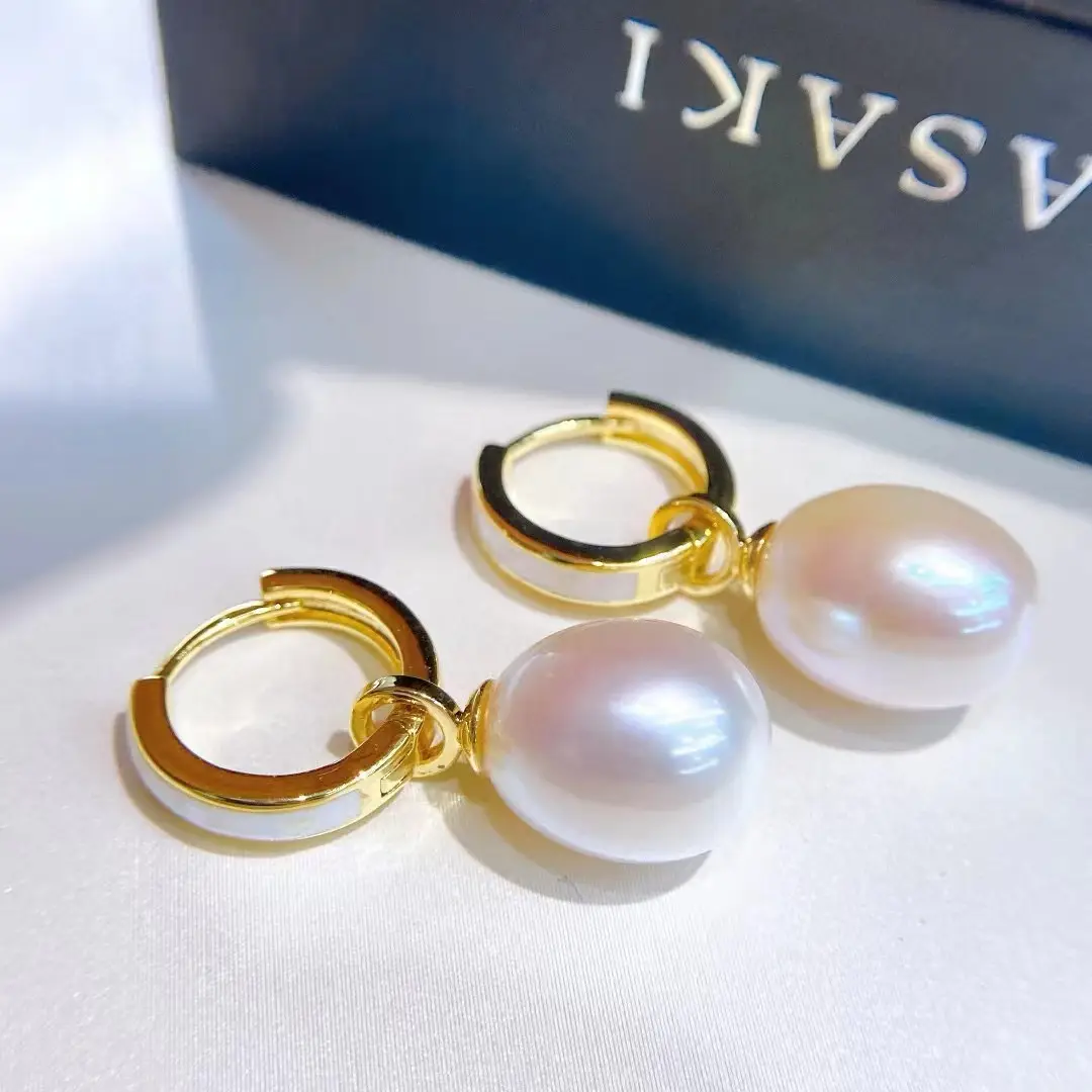 Copper Gold Plated Pearl Ear Buckle Set - Image 5