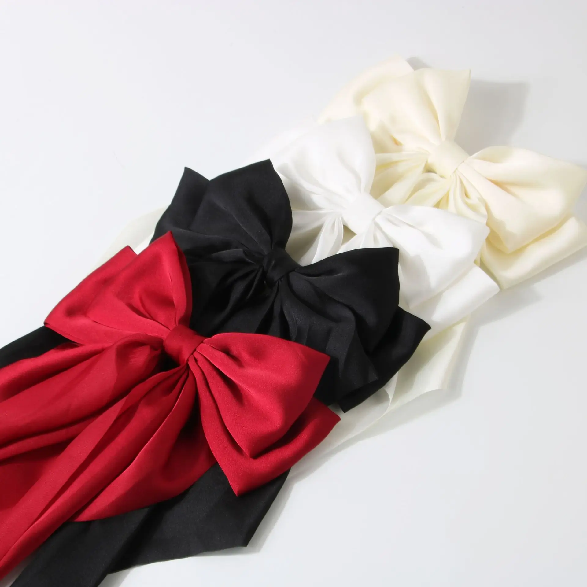 Red Oversized Bow Spring Clip Hair Accessory