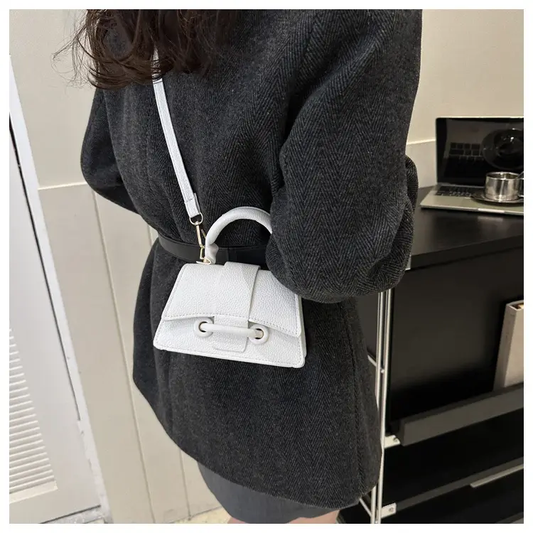 White Korean Style Shoulder Messenger Bag for Women — feature 12