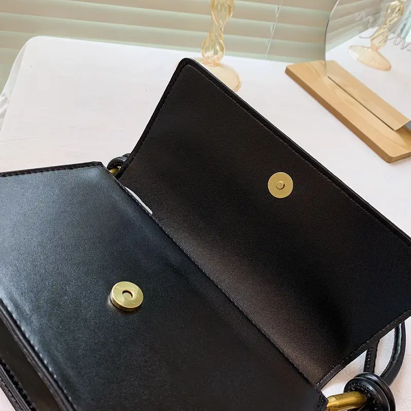 White French Style Shoulder Messenger Bag for Women - Image 9