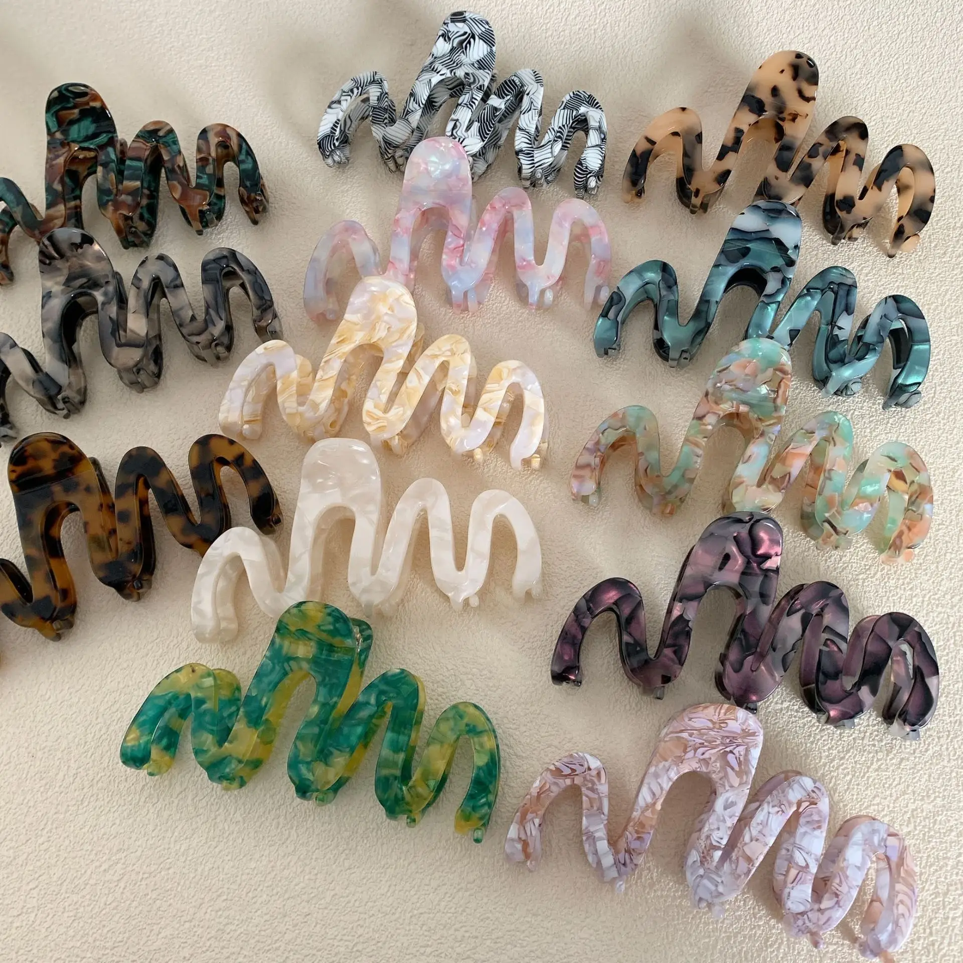 High-Grade Wave Acrylic Hair Pins Green Yellow - Image 14