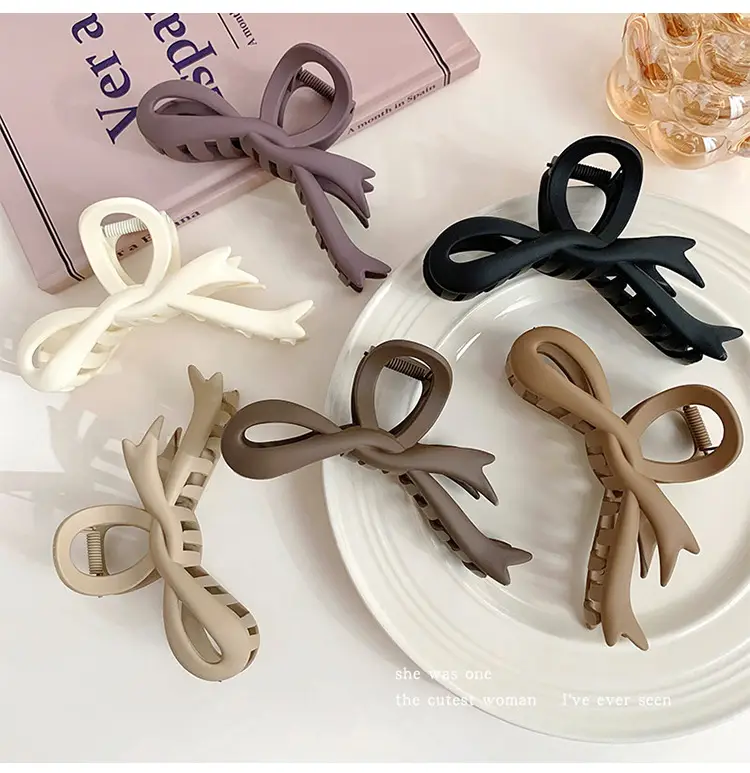 Spring Bow Clip for Women High-Grade Large Ribbon Updo — feature 5