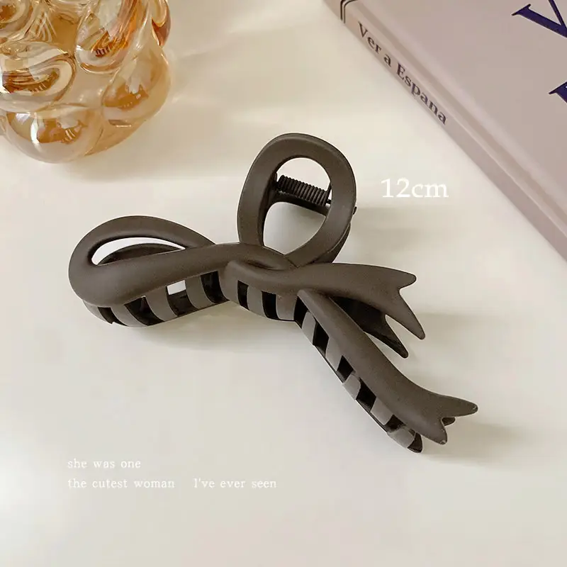 Spring Bow Clip for Women High-Grade Large Ribbon Updo - Image 4