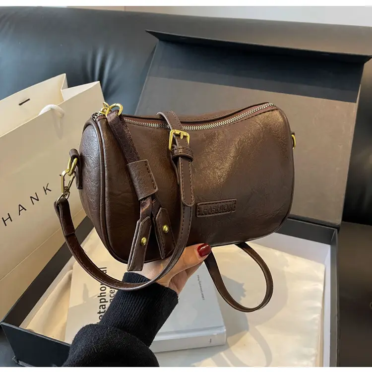 Black Retro Crossbody Bag for Women 2024 — feature 23