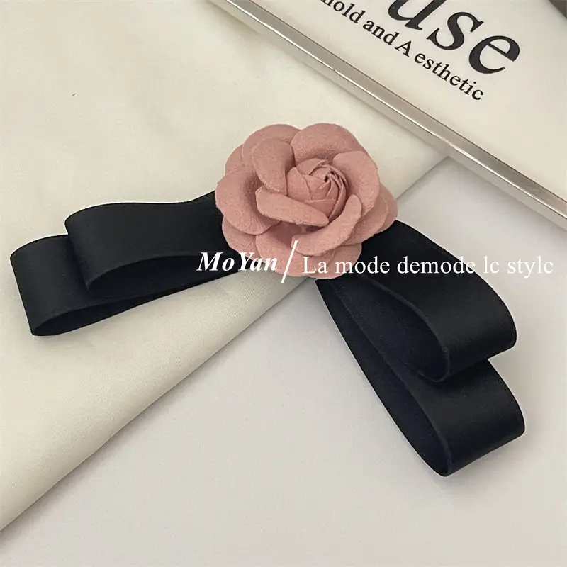 Black Camellia Bow Hairpin with Pink Rose Decor - Image 5