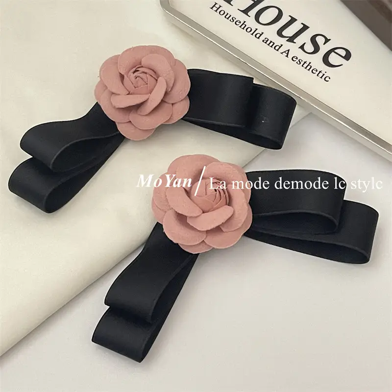 Black Camellia Bow Hairpin with Pink Rose Decor — feature 7