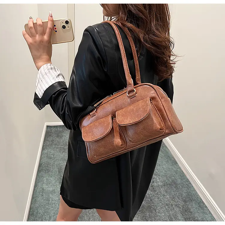 Retro Black Crossbody Bowling Bag for Women — feature 8