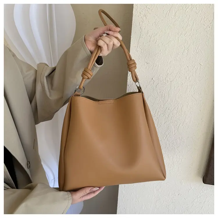 Women Retro Textured Shoulder Bag Brown 2024 — feature 11