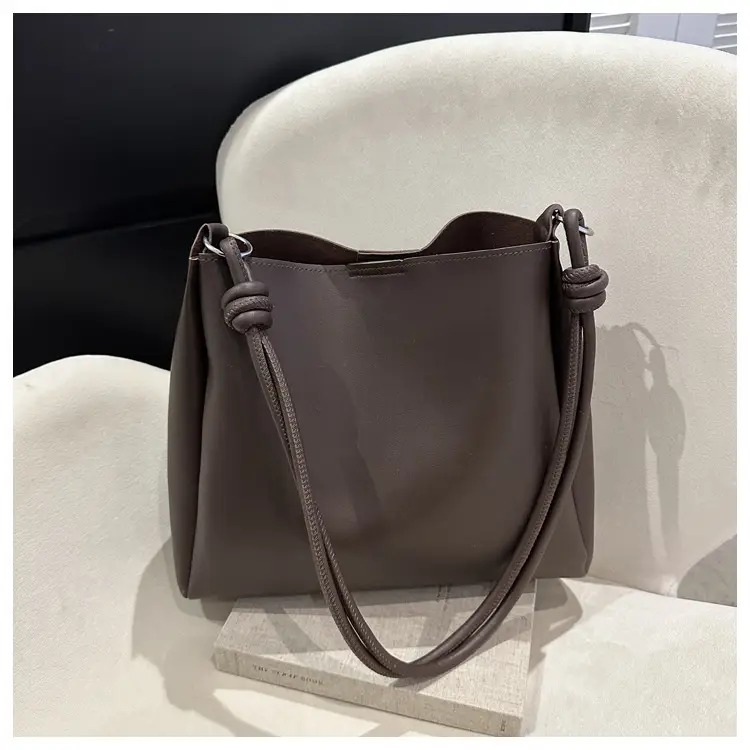 Women Retro Textured Shoulder Bag Brown 2024 — feature 26