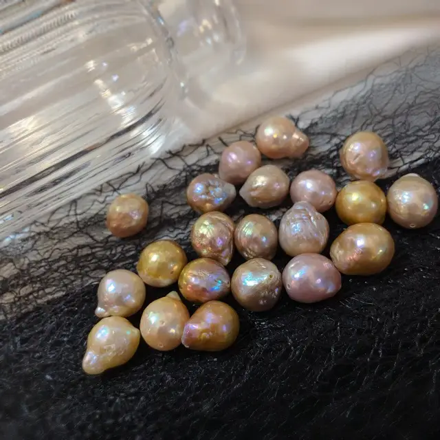 14K Gold Pearl Necklace with Baroque Design - Image 5