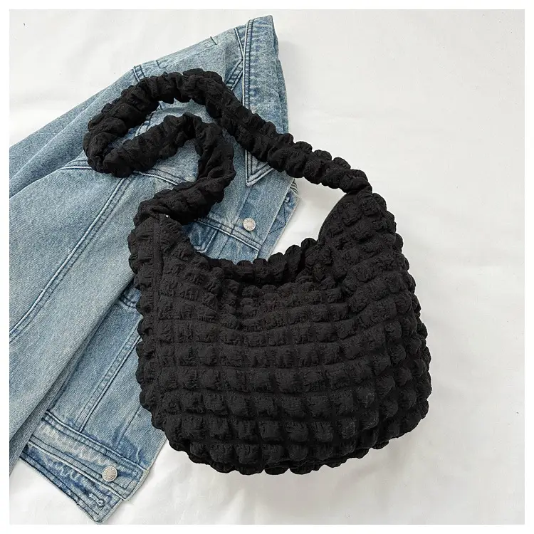 2023 New Fashion Shoulder Bag Black Pleated Clouds — feature 17