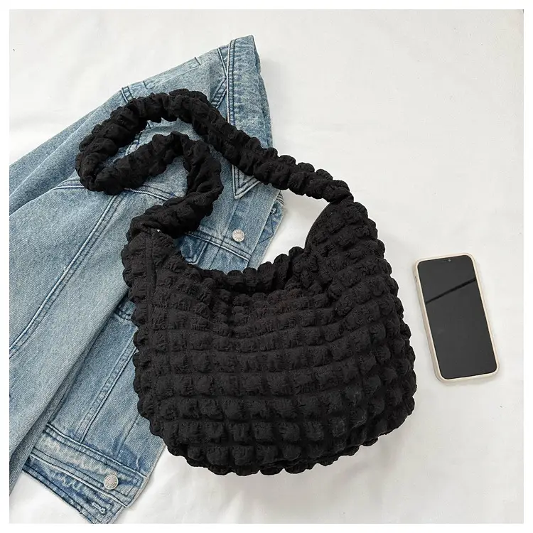 2023 New Fashion Shoulder Bag Black Pleated Clouds — feature 18