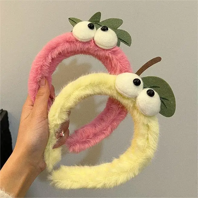 Plush Cartoon Eye Headband for Girls - Image 3