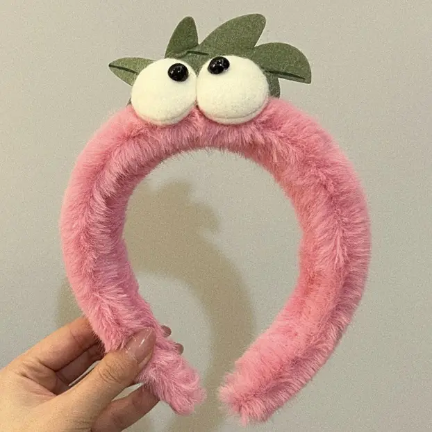 Plush Cartoon Eye Headband for Girls - Image 4