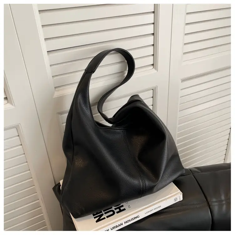 Women's Large Capacity Tan Leather Shoulder Bag — feature 23