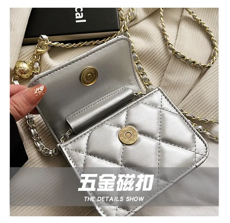 Women Quilted Chain Crossbody Bag Black 2026 — feature 19