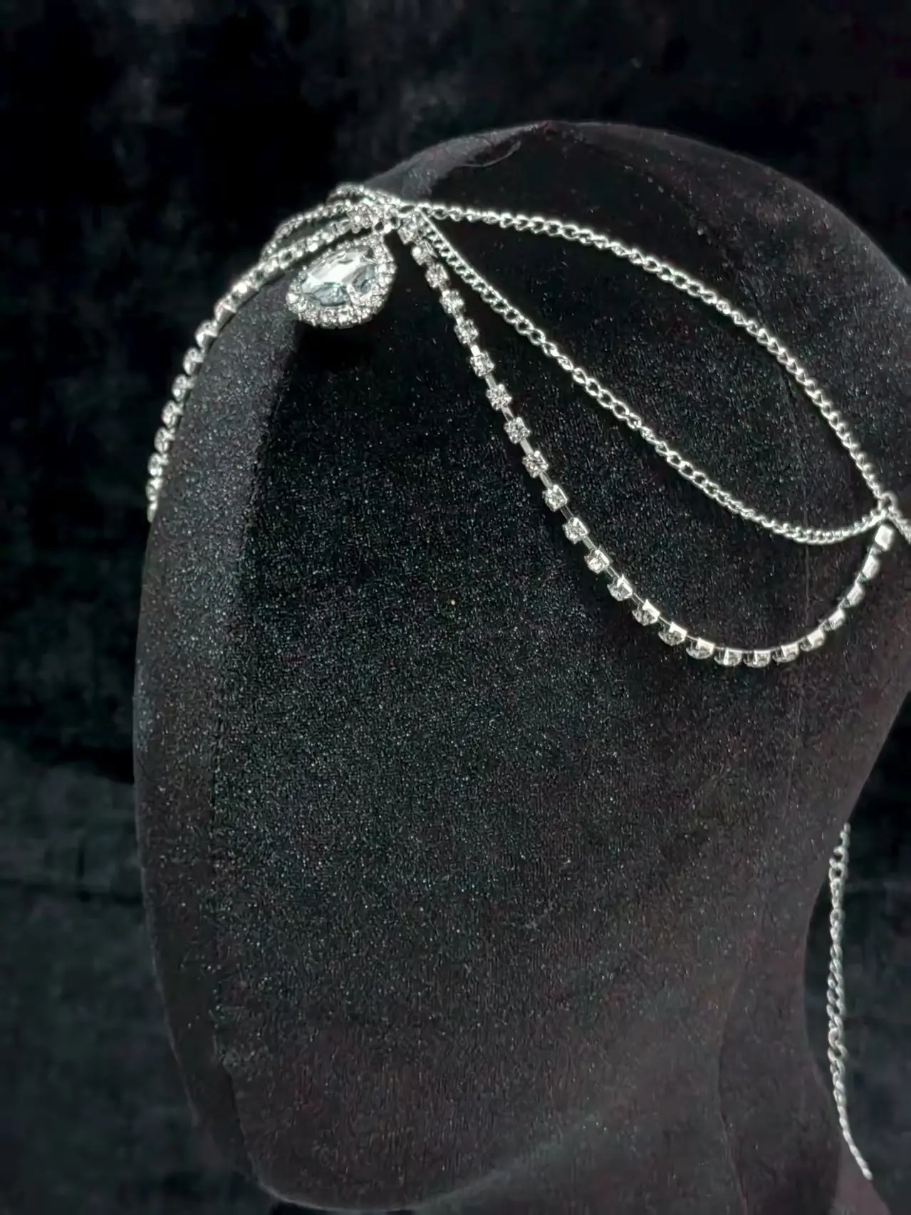 Antique Gold Tassel Headband for Women — feature 9