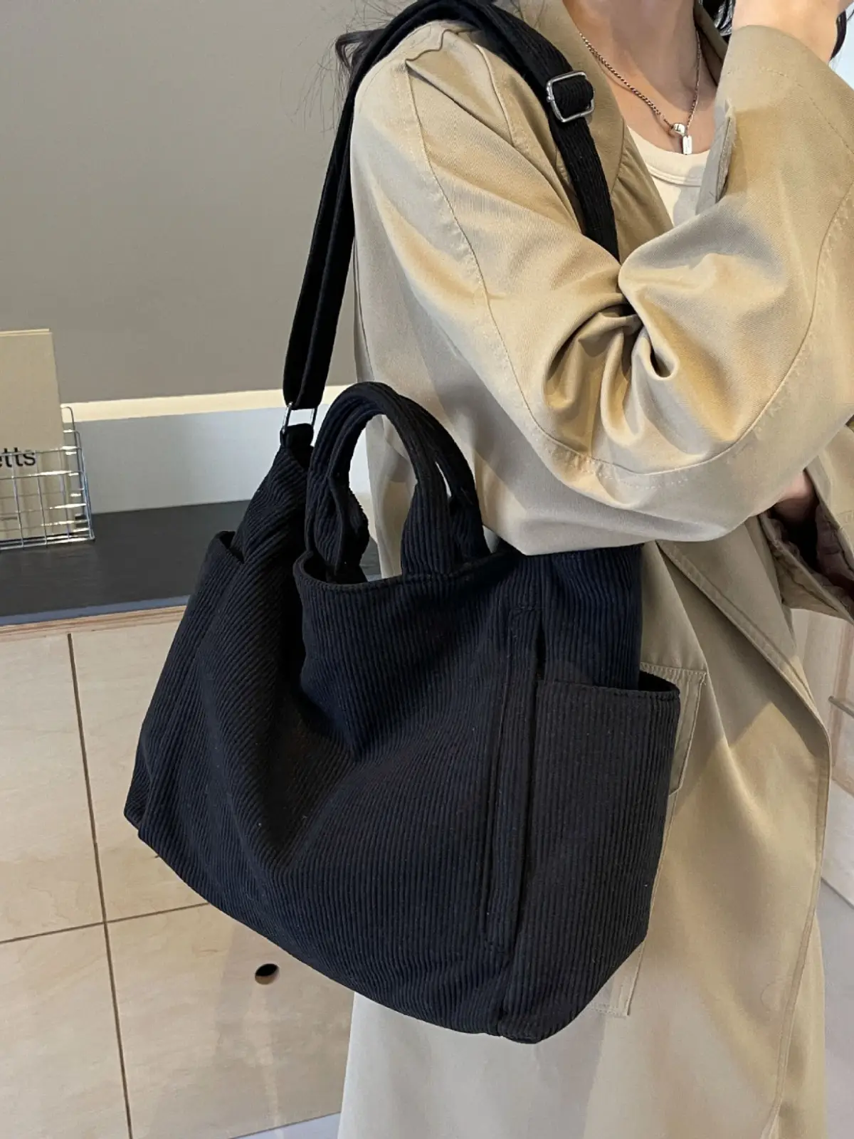 Korean Style Corduroy Shoulder Bag for Commute - Image 6