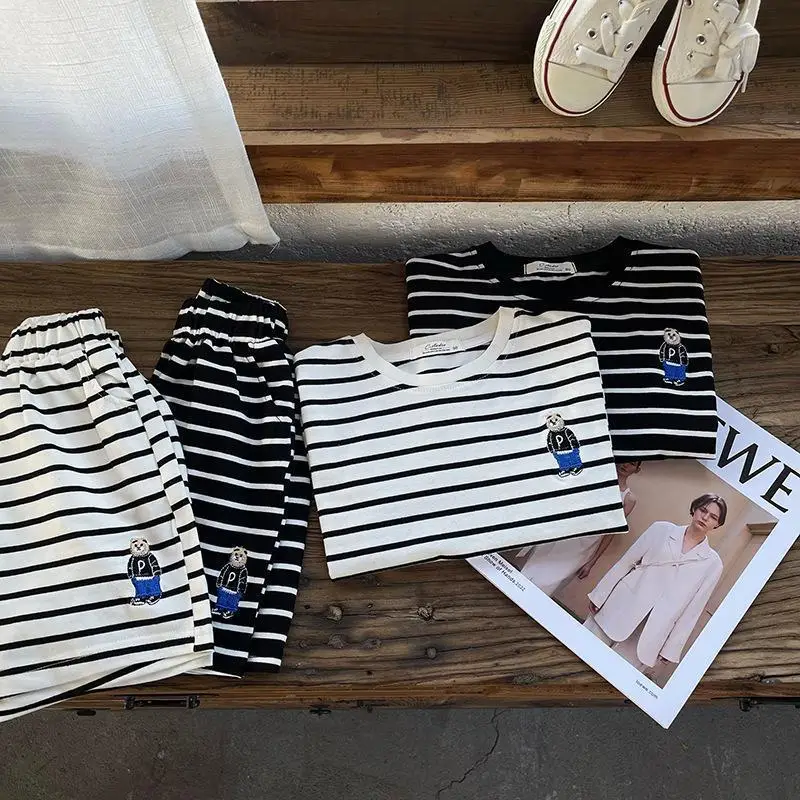 Boys Striped T-Shirt 2-Piece Set with Bear Embroidery - Image 5