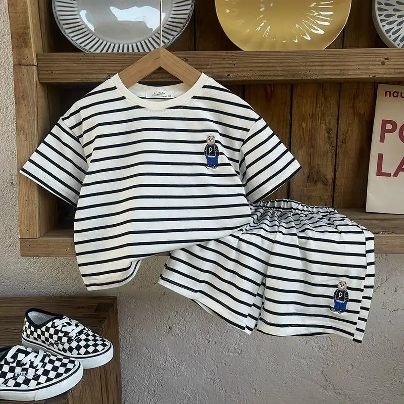 Boys Striped T-Shirt 2-Piece Set with Bear Embroidery — feature 10